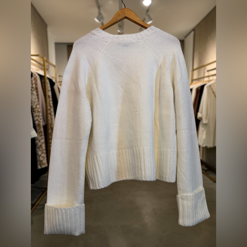 Ellen Tracy Ivory Sweater with Metallic Details - Picture 9 of 11